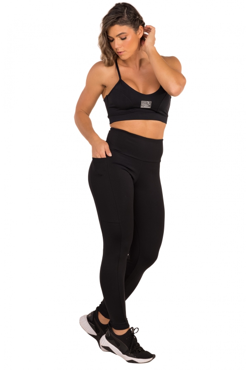 Legging Essential Preta em Suplex Poliamida com Bolso - Donna Carioca Moda  Fitness